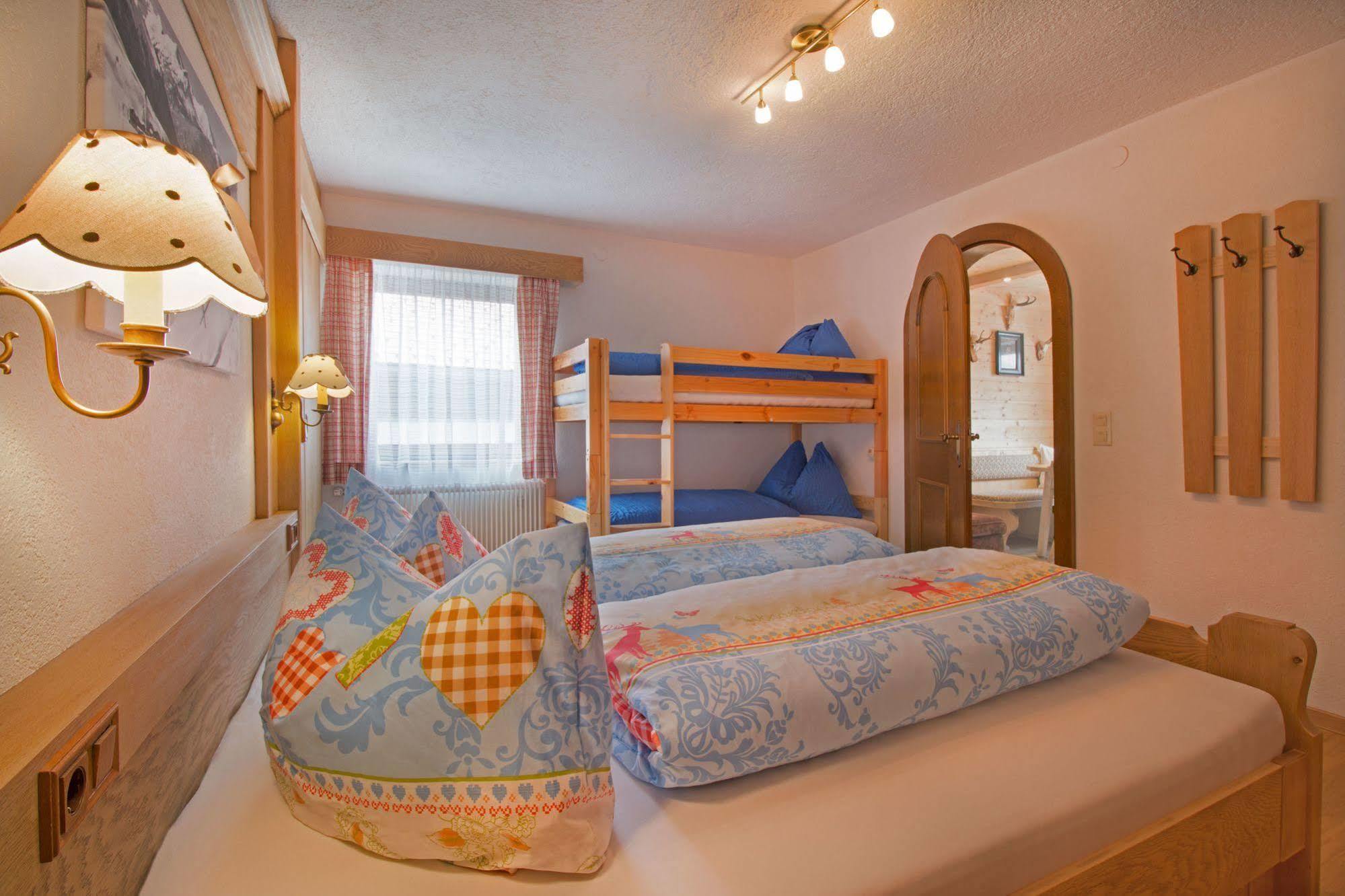 Apartament Haus Amann Berwang Zewnętrze zdjęcie