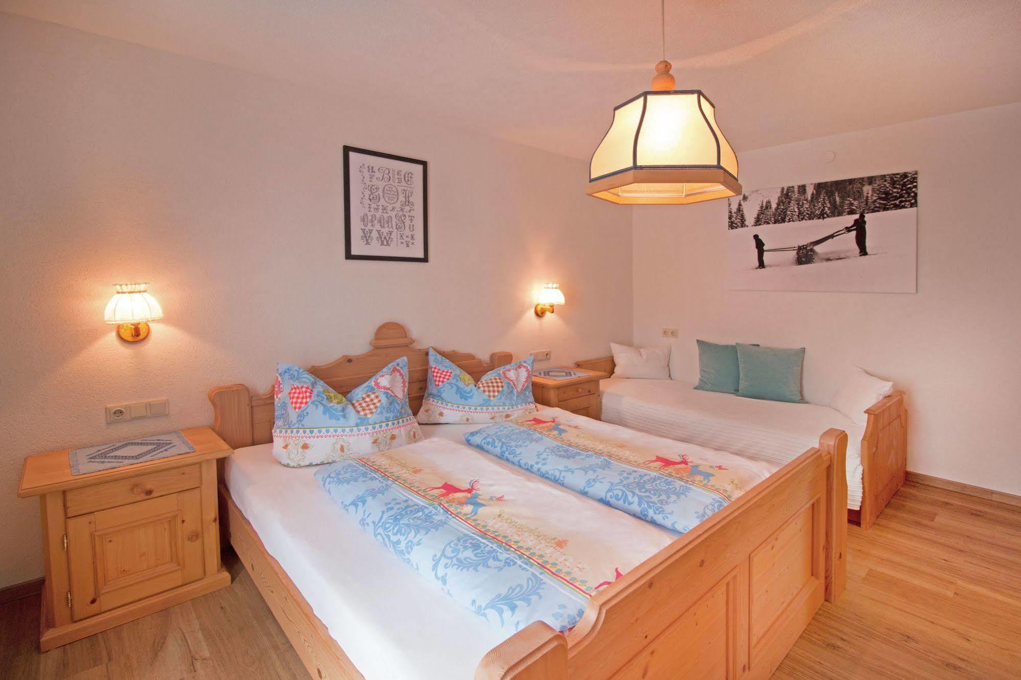 Apartament Haus Amann Berwang Zewnętrze zdjęcie